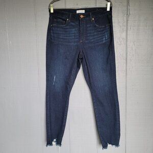 LOFT Curvy Skinny High-Rise Raw-Hem Denim Jeans. Size 30/10